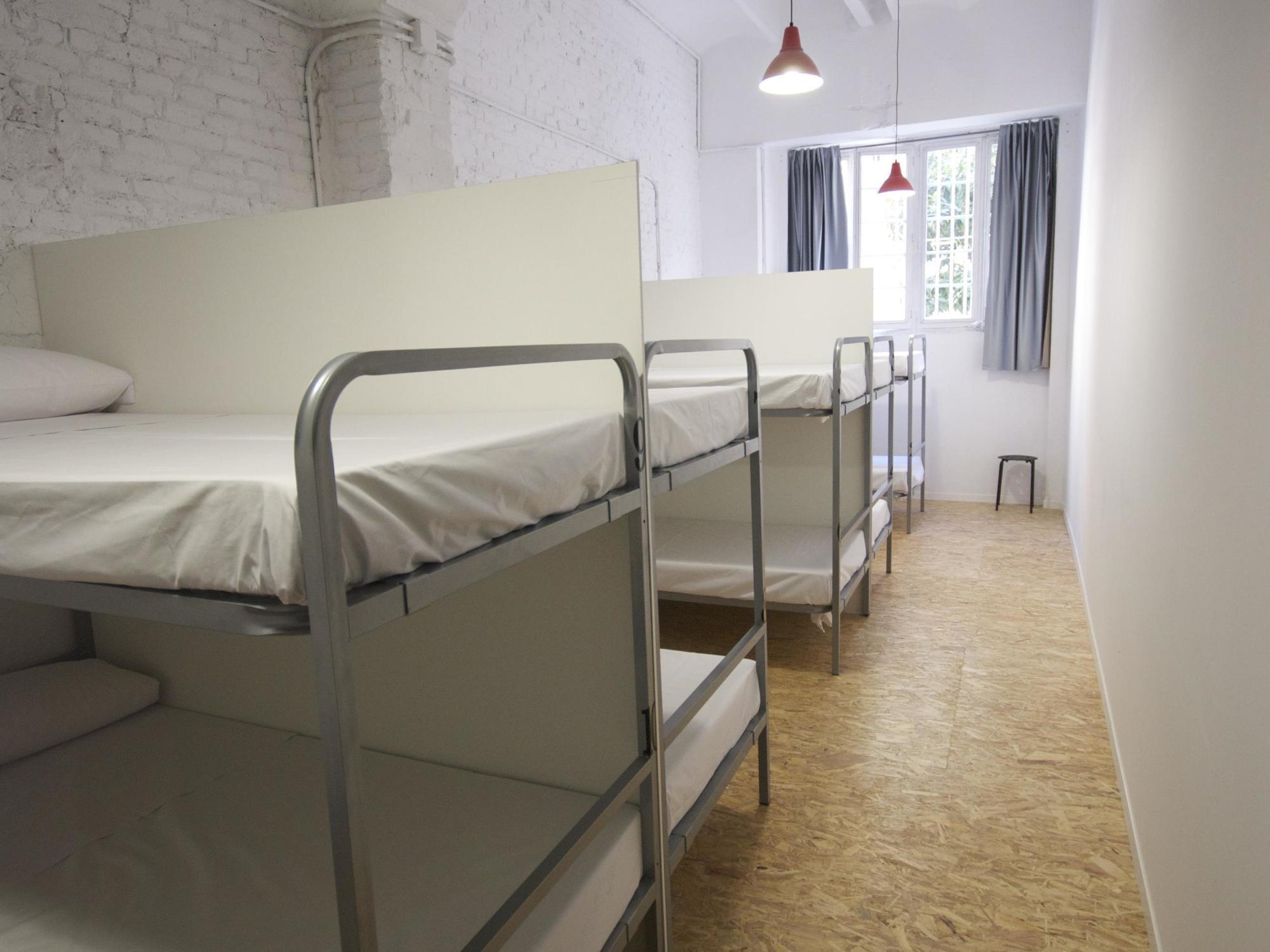 הוסטל Bed & Bike ברצלונה מראה חיצוני תמונה